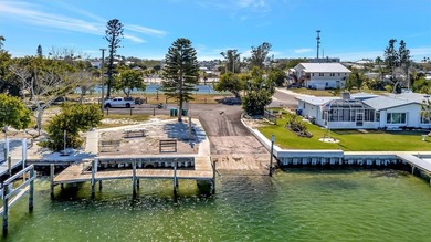 Waterfront opportunity awaits on Anna Maria Island! Discover the - photo 36