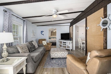 Welcome to this beautifully upgraded 4-bedroom, 2-bathroom home - photo 8