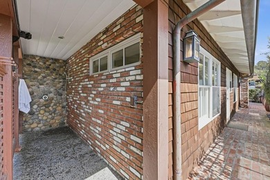 1820 Coast Blvd - photo 46