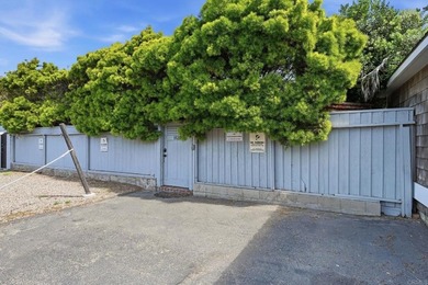 1820 Coast Blvd - photo 47
