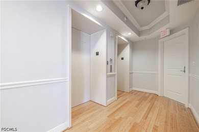 MAJOR PRICE IMPROVEMENT!!!! SELLER HAS MOVED OUT!!! BRING YOUR - photo 8
