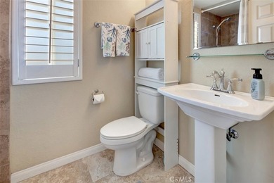 Located just 10 minutes from the iconic Laguna Beach, this - photo 15