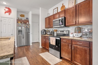 Better than new! This one checks every box--upgraded, move-in - photo 16