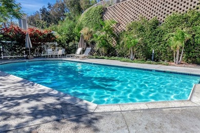 Located just 10 minutes from the iconic Laguna Beach, this - photo 18