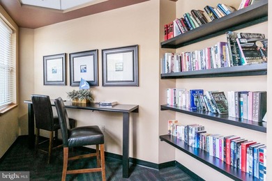 Welcome to Pierside at HarborView! The HarborView Marina & Yacht - photo 34