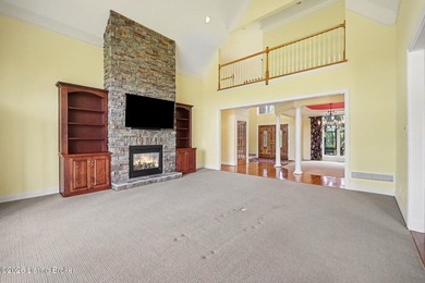 Over 5300 Sq. Ft Deville Custom 2 Story Home*One Owner*5 - photo 9
