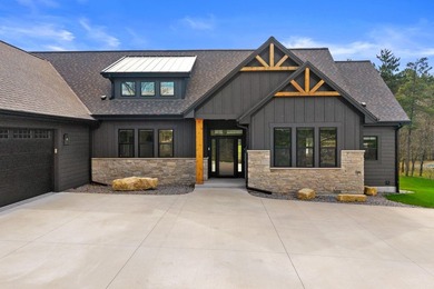 Nearly New Lake Arrowhead Lakes Course Home! Spectacular - photo 9