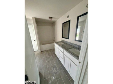 Now under Construction in NW Cape Coral a 4 Bed /3 Bath / 3 Car - photo 6