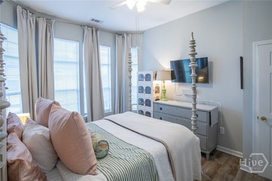Beautiful condo centrally located on Whitemarsh Island at the - photo 33