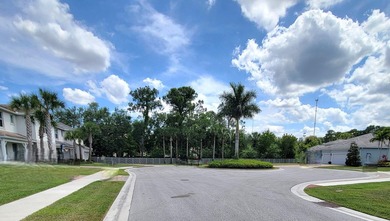 LOOK NO FURTHER THIS PRISTINE UPGRADED HOME SHOWS LIKE A MODEL - photo 6