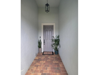 LOOK NO FURTHER THIS PRISTINE UPGRADED HOME SHOWS LIKE A MODEL - photo 8