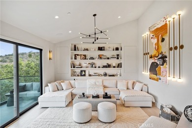A one of a kind, warm and inviting custom Studio City hillside - photo 4
