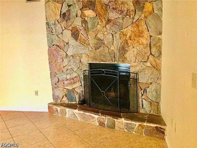 Welcome to your dreamy retreat in the heart of Cape Coral - a - photo 10