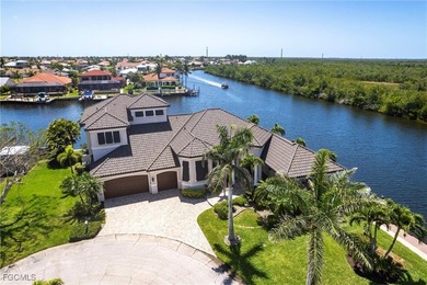 Cape Coral Lakes Area Home For Sale in Cape Coral Florida