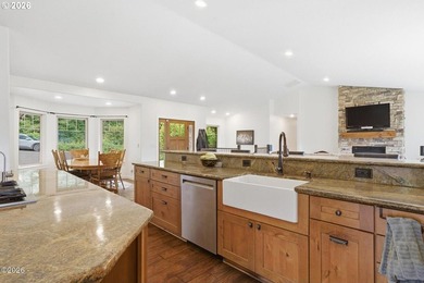 One of a kind, custom craftsman home! Private and secluded - photo 17