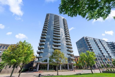 (private lake, pond, creek) Condo Active Under Contract in Columbus Ohio