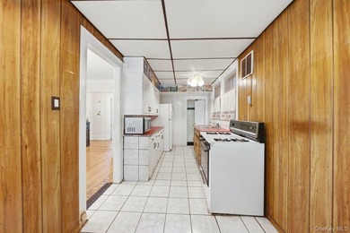 Nestled away on a desirable corner property in the Riverdale - photo 5