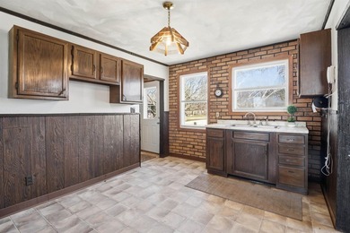 Enjoy lakeside living with this ranch home on Lake Winnebago - photo 10