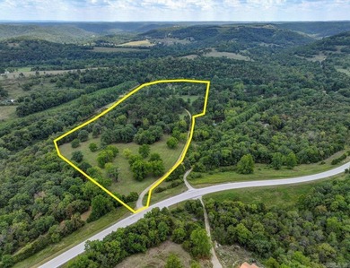 Incredible investment opportunity on the Kings River! This - photo 2