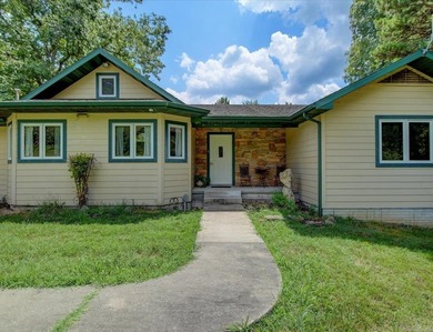 Incredible investment opportunity on the Kings River! This - photo 4