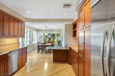 Impressive updated ranch.. Beautiful custom kitchen boasts an - photo 8