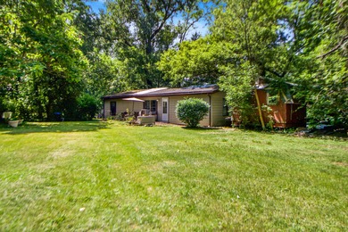 (private lake, pond, creek) Home For Sale in Valparaiso Indiana