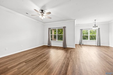 Great location near Research Park Blvd. Upgraded, 3 year old - photo 7