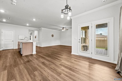 Great location near Research Park Blvd. Upgraded, 3 year old - photo 10