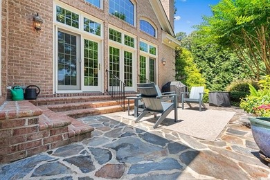 A truly exceptional property where quality, elegance, and views - photo 45
