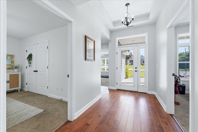 Welcome home to this beautifully maintained one-owner residence - photo 8