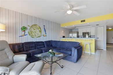 NAPLES BUNDLED GOLF - Enjoy effortless Naples living at this - photo 4