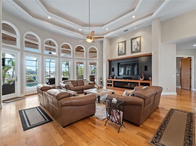 Situated on a rare double lot in the highly sought-after Punta - photo 7