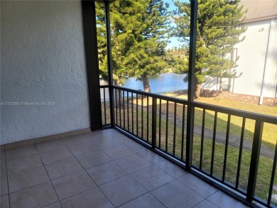 Lake Condo For Sale in Lauderhill, Florida