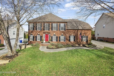 Fort Loudoun Lake Home Sale Pending in Knoxville Tennessee