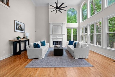 *** MUST SEE *** Lakefront Luxury on Lake Kedron - Completely - photo 13