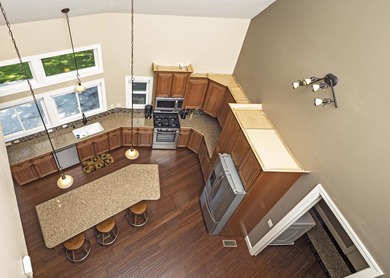 -STUNNING WATERFRONT PENINSULA HOME ON WATTS BAR LAKE - photo 17
