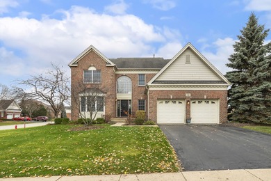 Lake Home For Sale in Hawthorn Woods, Illinois