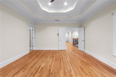 *** MUST SEE *** Lakefront Luxury on Lake Kedron - Completely - photo 36
