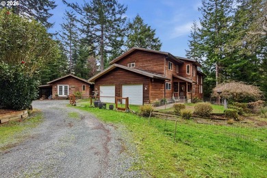 Situated on 1.94 acres just minutes from Bandon's beaches, Old - photo 41