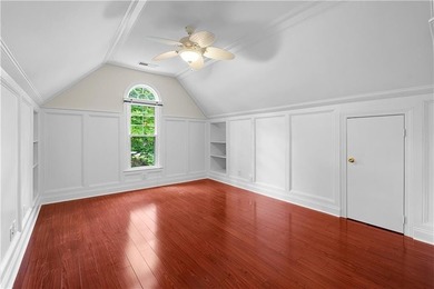 *** MUST SEE *** Lakefront Luxury on Lake Kedron - Completely - photo 45