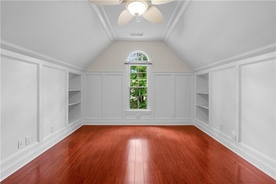 *** MUST SEE *** Lakefront Luxury on Lake Kedron - Completely - photo 46