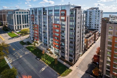 Lake Monona Condo Active Under Contract in Madison Wisconsin