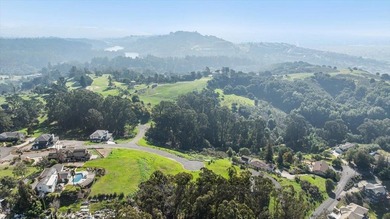 Rare Gated Development Opportunity | 6 Buildable Lots | - photo 8