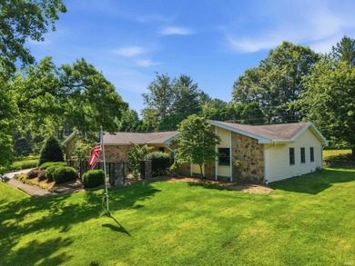 Rare opportunity to own a truly distinctive property in Gran - photo 1