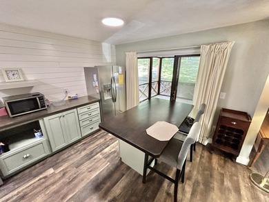 ESTATE SALE of this ground floor unit with or without - photo 15
