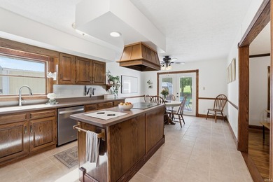 Rare opportunity to own a truly distinctive property in Gran - photo 7