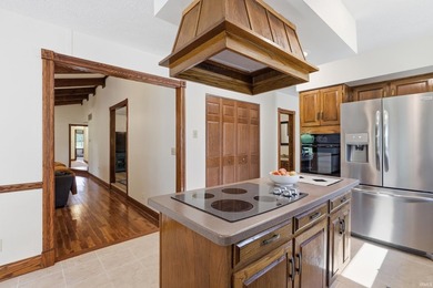 Rare opportunity to own a truly distinctive property in Gran - photo 10