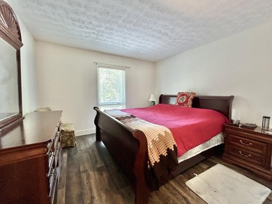 ESTATE SALE of this ground floor unit with or without - photo 22