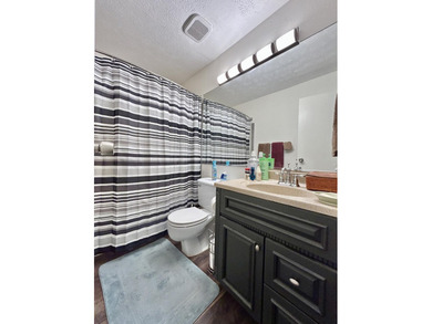 ESTATE SALE of this ground floor unit with or without - photo 23