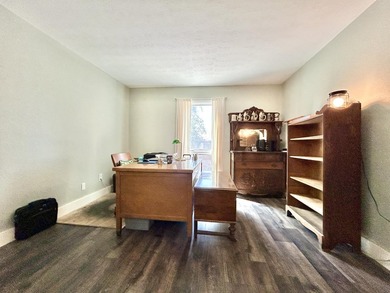 ESTATE SALE of this ground floor unit with or without - photo 25